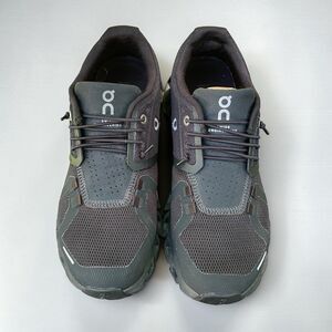 On Cloud 5 All Black Sneakers Wms 6.5 Running Walking Gym Lifestyle Minimalist